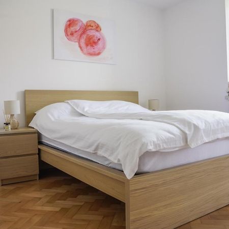 Bright Apartment Любляна Экстерьер фото